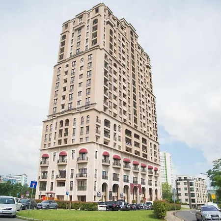 아파트 луксозен в модерна сграда -молимаркс делукс 부르가스