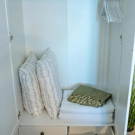 луксозен в модерна сграда -молимаркс делукс * 부르가스