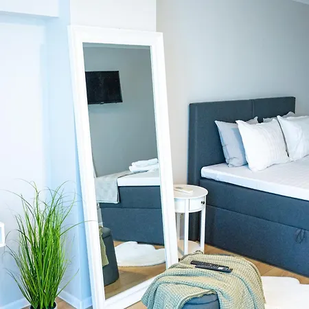 아파트 луксозен в модерна сграда -молимаркс делукс *