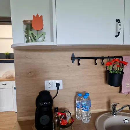 луксозен в модерна сграда -молимаркс делукс * 부르가스